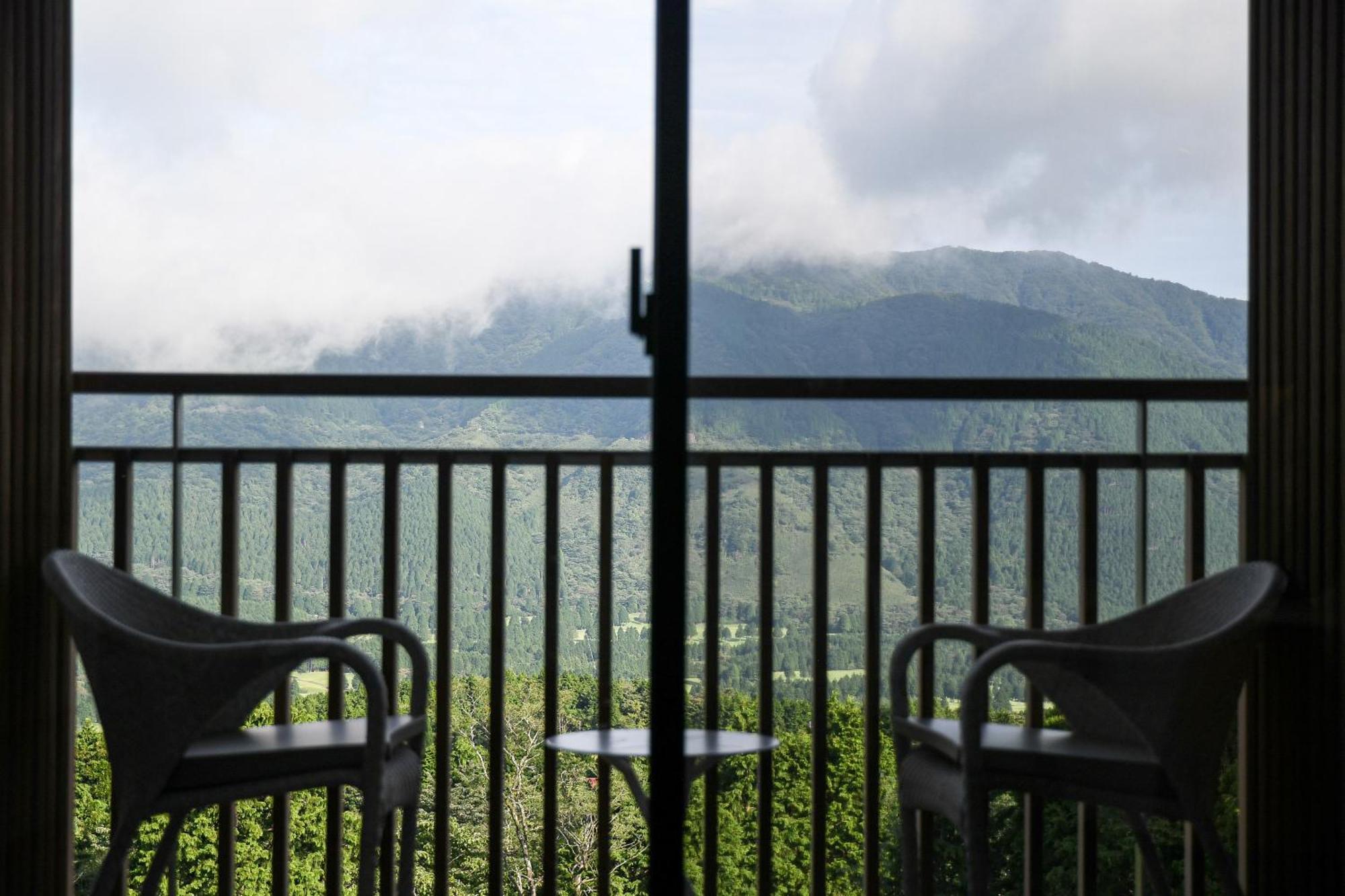 The Hiramatsu Hotels & Resorts Sengokuhara Hakone Exterior photo